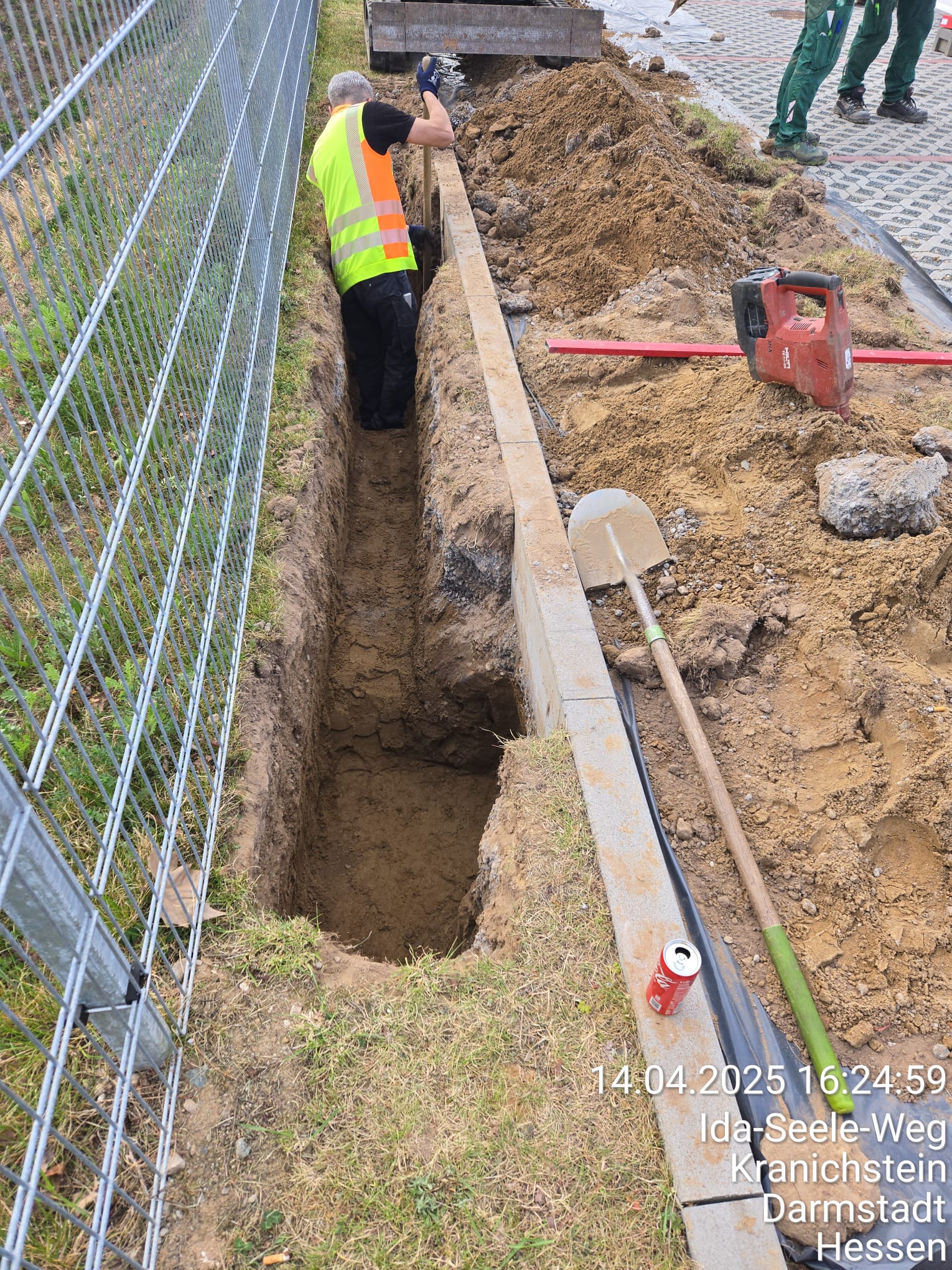 WhatsApp Image 2025-05-28 at 20.42.01 (2)