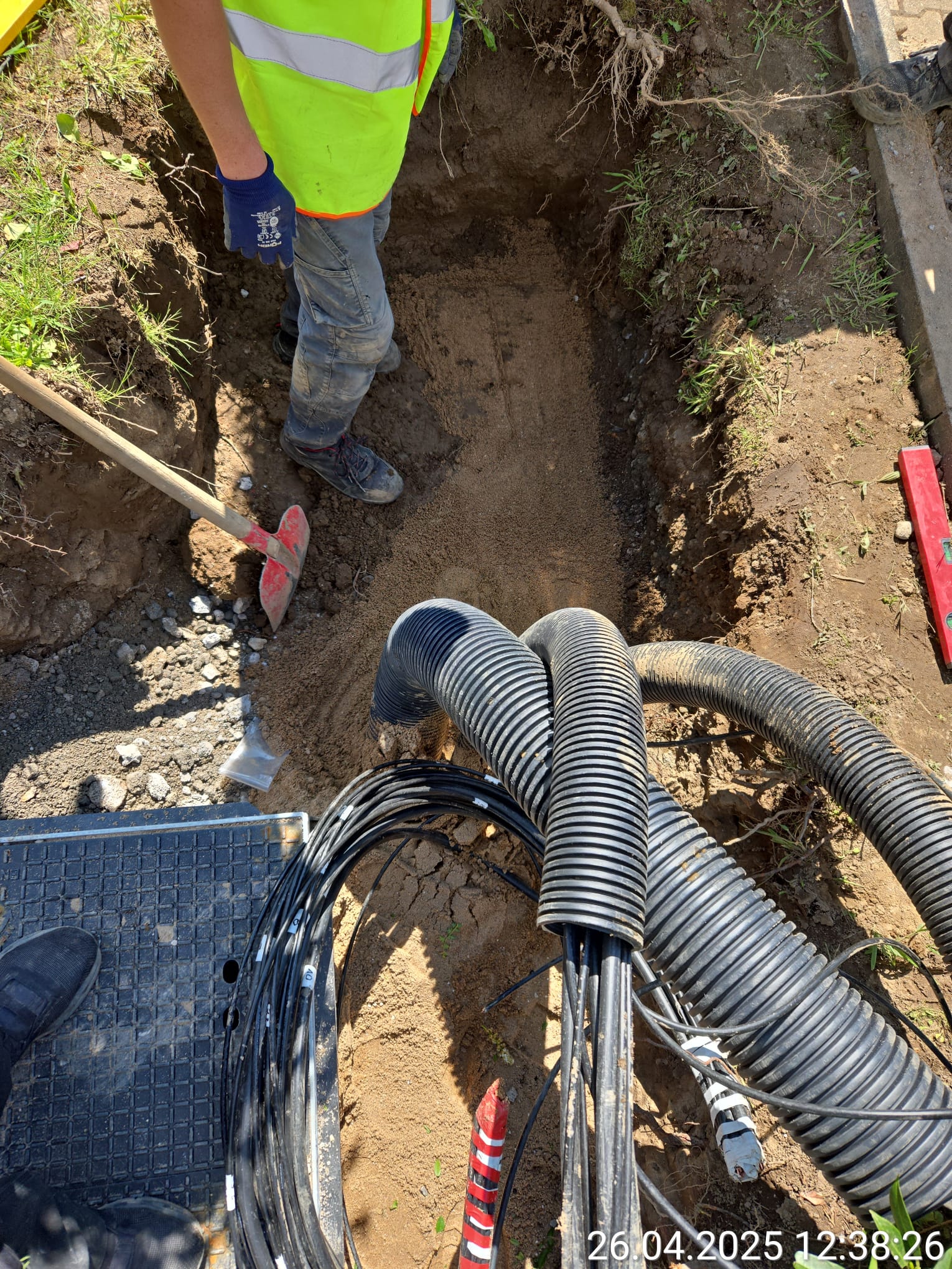 WhatsApp Image 2025-05-28 at 20.50.48 (1)