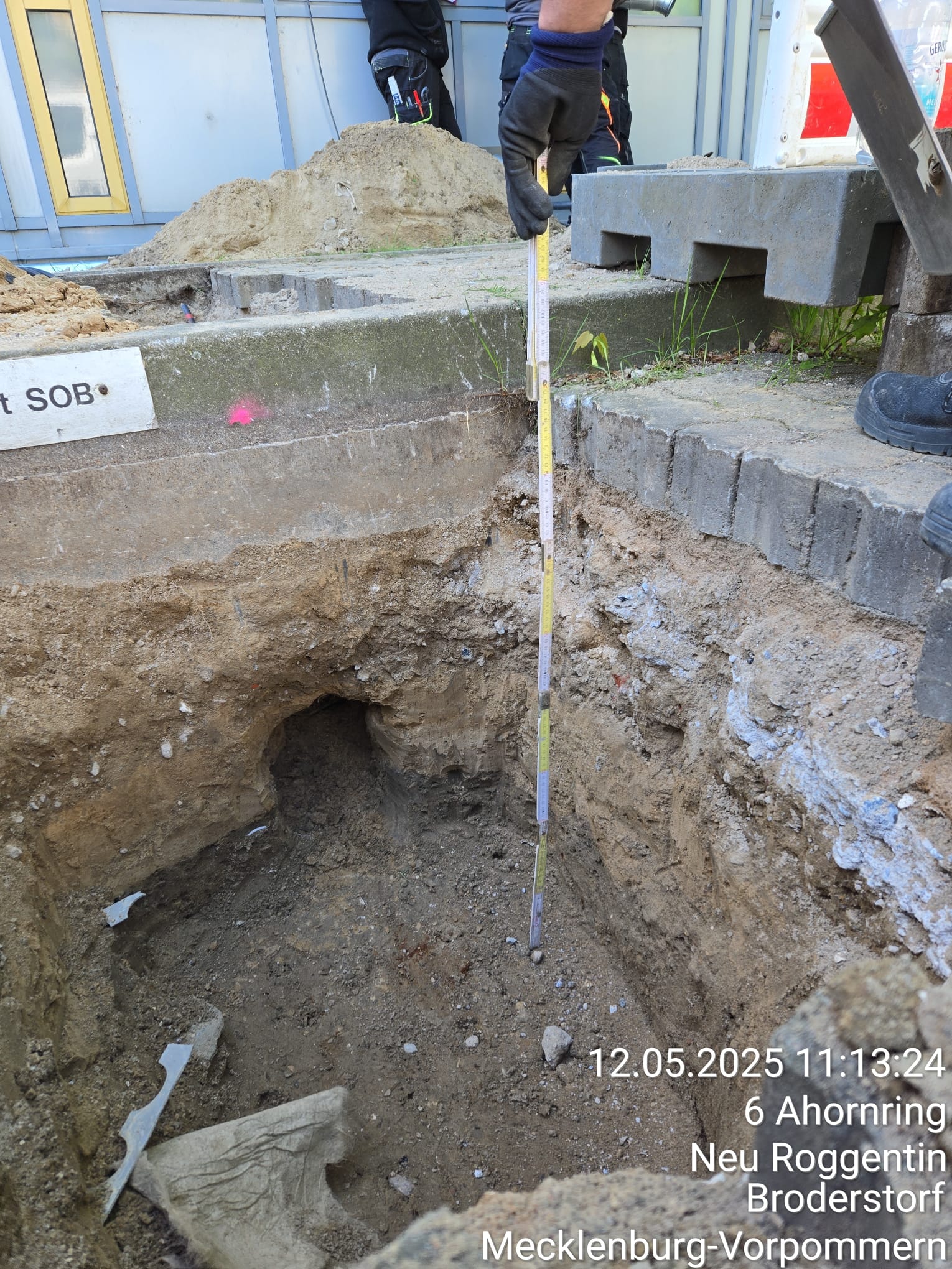 WhatsApp Image 2025-05-28 at 21.15.27