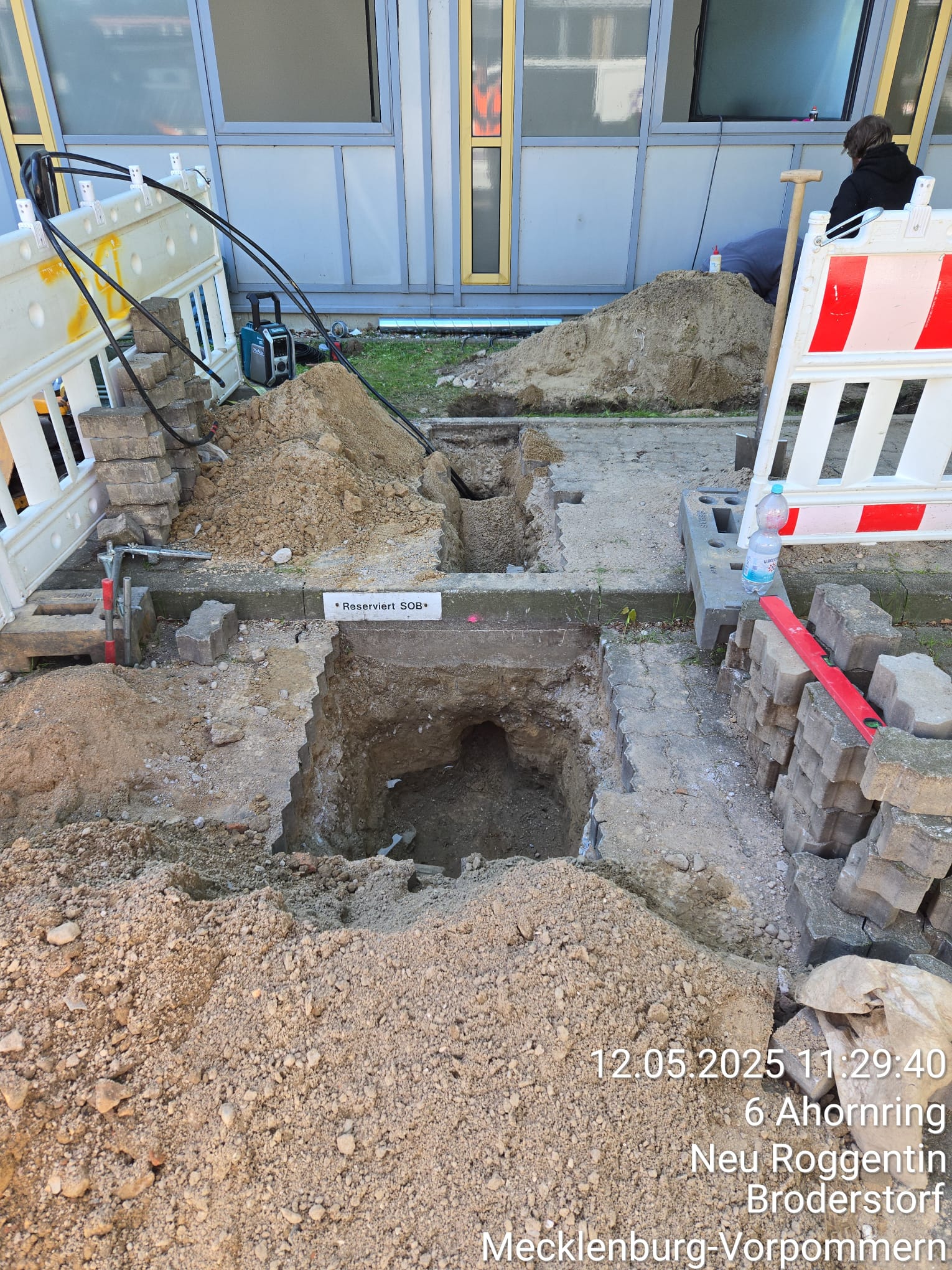 WhatsApp Image 2025-05-28 at 21.15.28