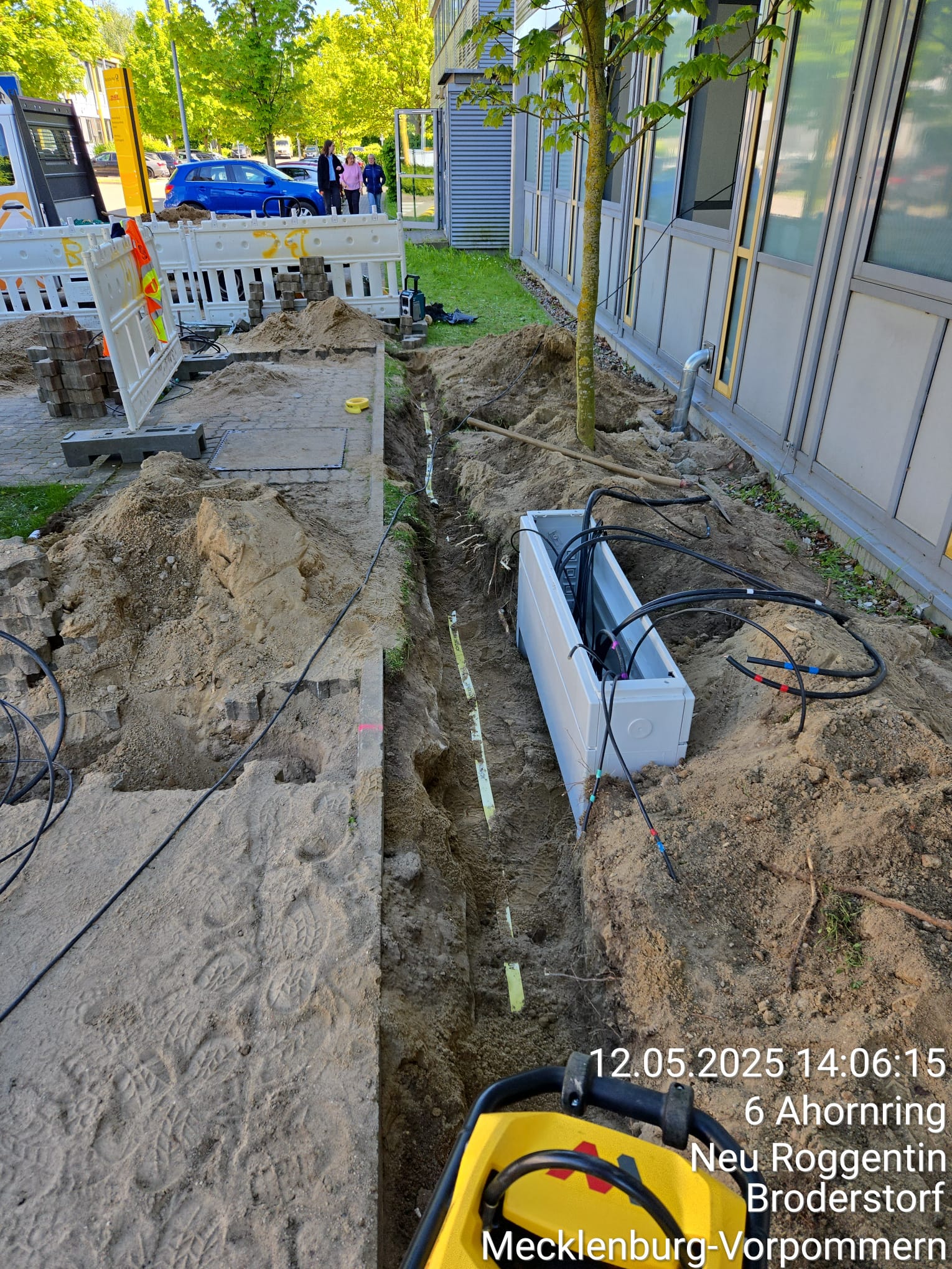 WhatsApp Image 2025-05-28 at 21.15.30 (1)