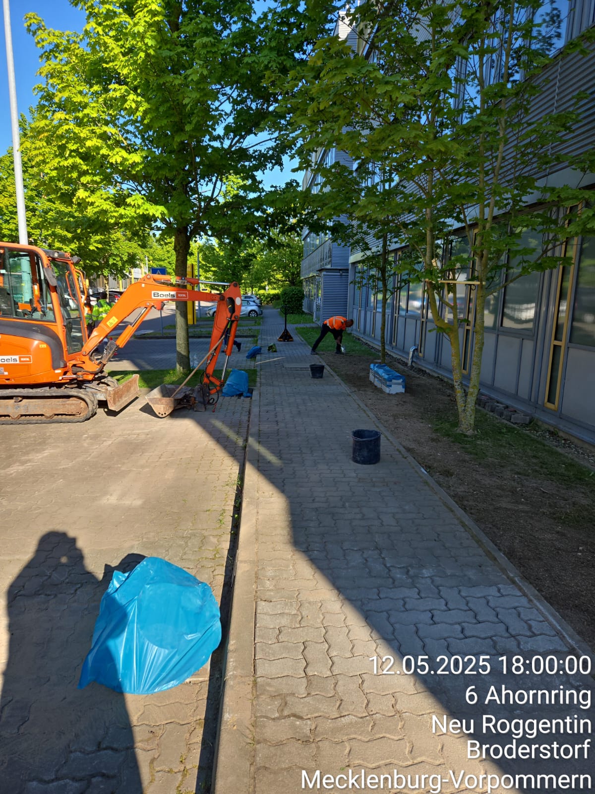 WhatsApp Image 2025-05-28 at 21.15.32