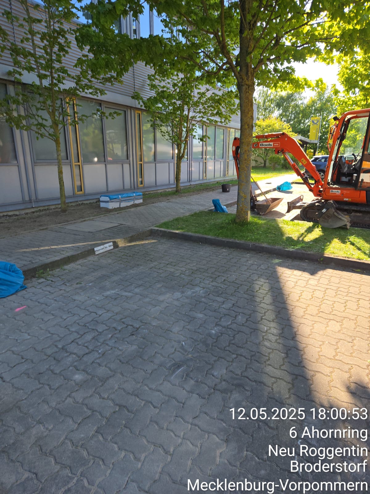 WhatsApp Image 2025-05-28 at 21.15.34